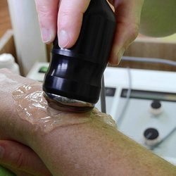 Утренняя суставная гимнастика: заряжаем тело энергией за 10 минут